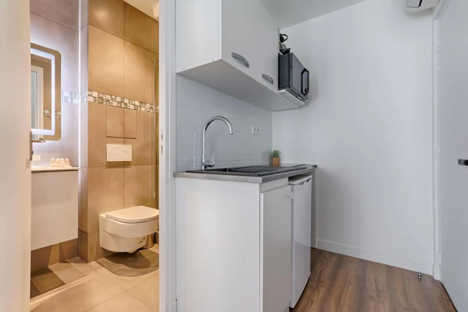 Apartment Tbs 310 - Elegant Studio Near Marais District Paris France